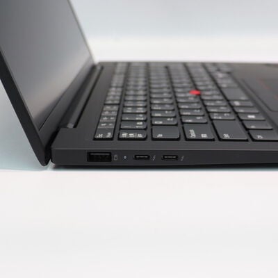 【札幌店】中古  ThinkPad X1 Carbon Gen 13(Ultra 5 226V/16GB/SSD512GB/14インチ/1920x1200/W11H) 3210015519 