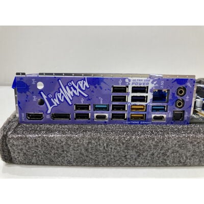 【富山本郷店】中古  ASRock Z790 LiveMixer (Z790 1700 ATX DDR5) 175344 