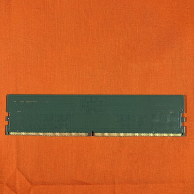 【なんば店】中古  PC5-44800 16GB デスクトップ用 149153 