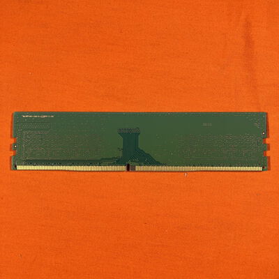 【なんば店】中古  PC4-25600 8GB デスクトップ用_ 184899 