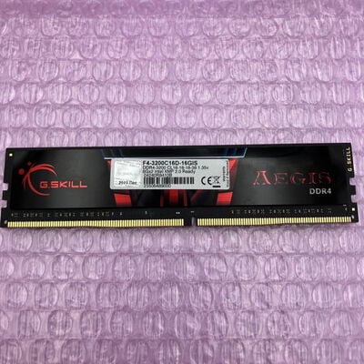【町田店】中古  PC4-25600 16GB デスクトップ用(DDR4-3200) 140728 