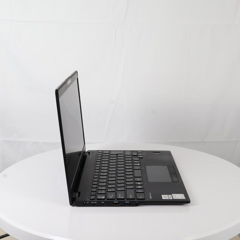 中古 FUJITSU LIFEBOOK U9310/D FMVU28021 (Intel Core i5 10310U 1.7