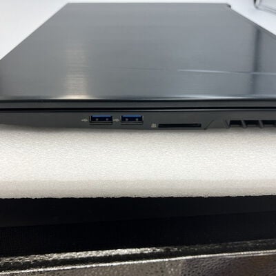 【新潟店】中古  GALLERIA GCR2070RGF-E(i7-9750H/32GB/SSD512GB/RTX2070/W11H) 3290007460 