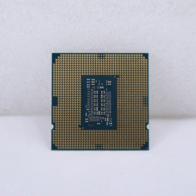 【通販センター】中古  INTEL Core i3 10105 (1200/3.7G/6M/C4/T8) 145174 