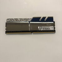 中古  PC4-28800 8GB デスクトップ用(DDR4-3600) 140733 