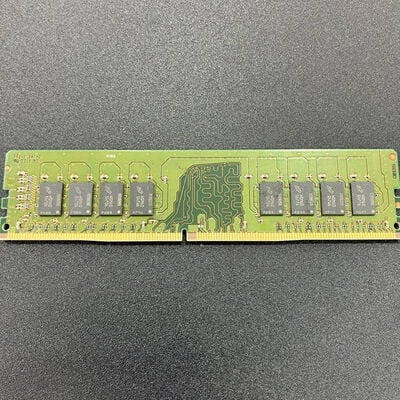 【熊本浜線店】中古  PC4-25600 16GB デスクトップ用(DDR4-3200) 140728 