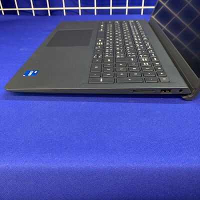 【横浜駅前店】中古  DELL Inspiron 15 3520 (Intel Core i5-1235U/8GB/CPU内蔵/W11P/有線LAN?無線LAN◯) 3400009203 