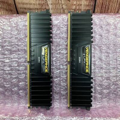 【富士青葉店】中古  8GB 2枚組(合計16GB) PC4-21300/DDR4-2666 デスクトップ用 190926 