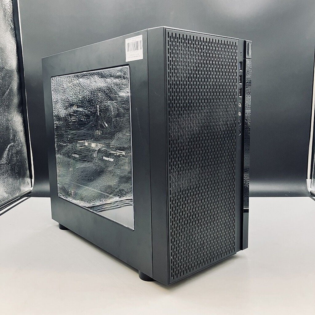中古 デスクトップPC(Ryzen 7 5800X/16GB/SSD512GB/RX7600/W11H