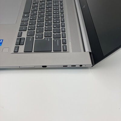 【なんば店】中古  HP Zbook Studio 15.6 G8 (i7 11850H/32GB/SSD1TB/15.6FHD) 3280023546 