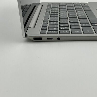 【神戸・三宮店】中古  Microsoft Surface Laptop GO 1943 (Intel Core i5 1035G1 1.00GHz/8GB/SSD256GB/-/オンボード/12.4/1536x1024/Wi-Fi/WEBCAM/W11H) 193699 