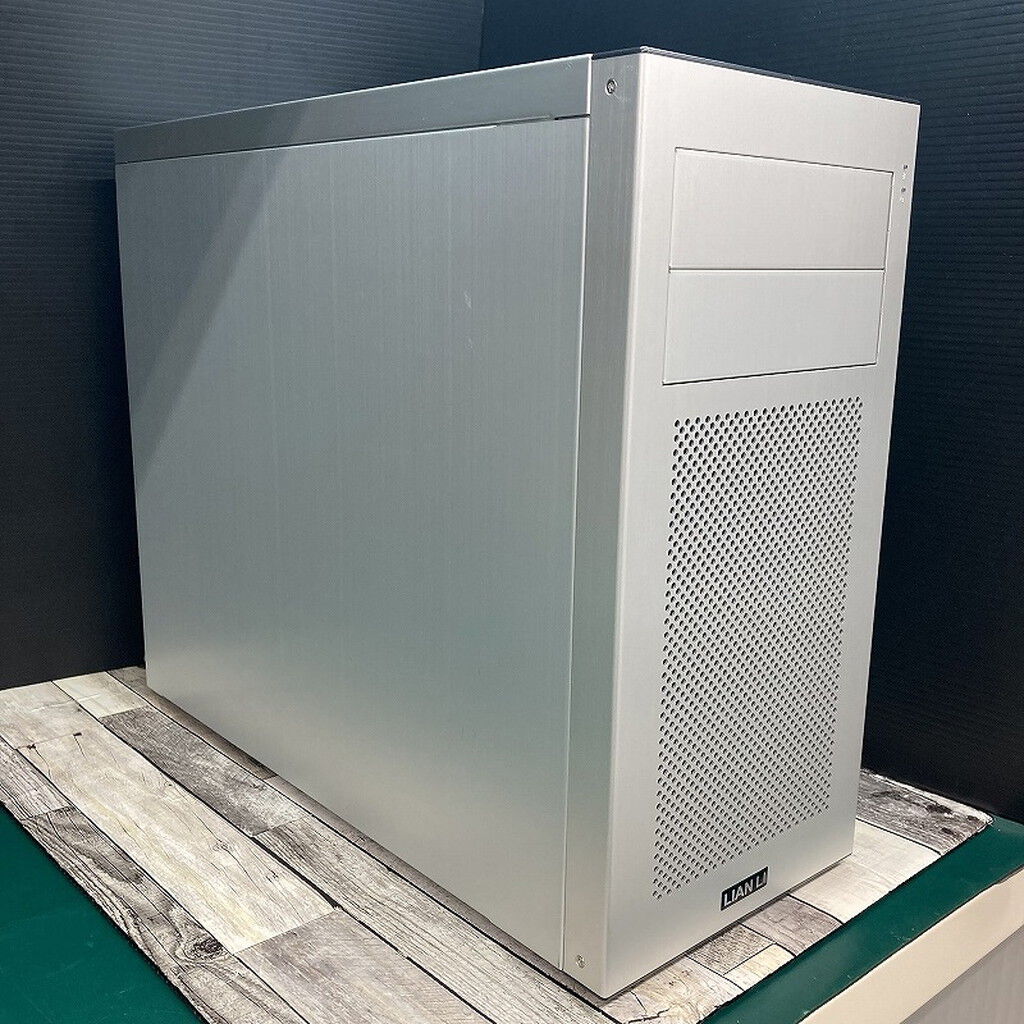 中古 自作PC (i7 9700/8GB/SSD240GB/GTX1660 SUPER 6GB/ODD無し