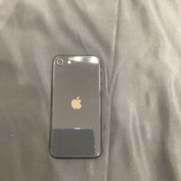 中古  Apple iPhoneSE 4.7インチ (第2世代/2020) 128GB (ブラック) 国内版SIMロックフリー MXD02J/A 1460030087 