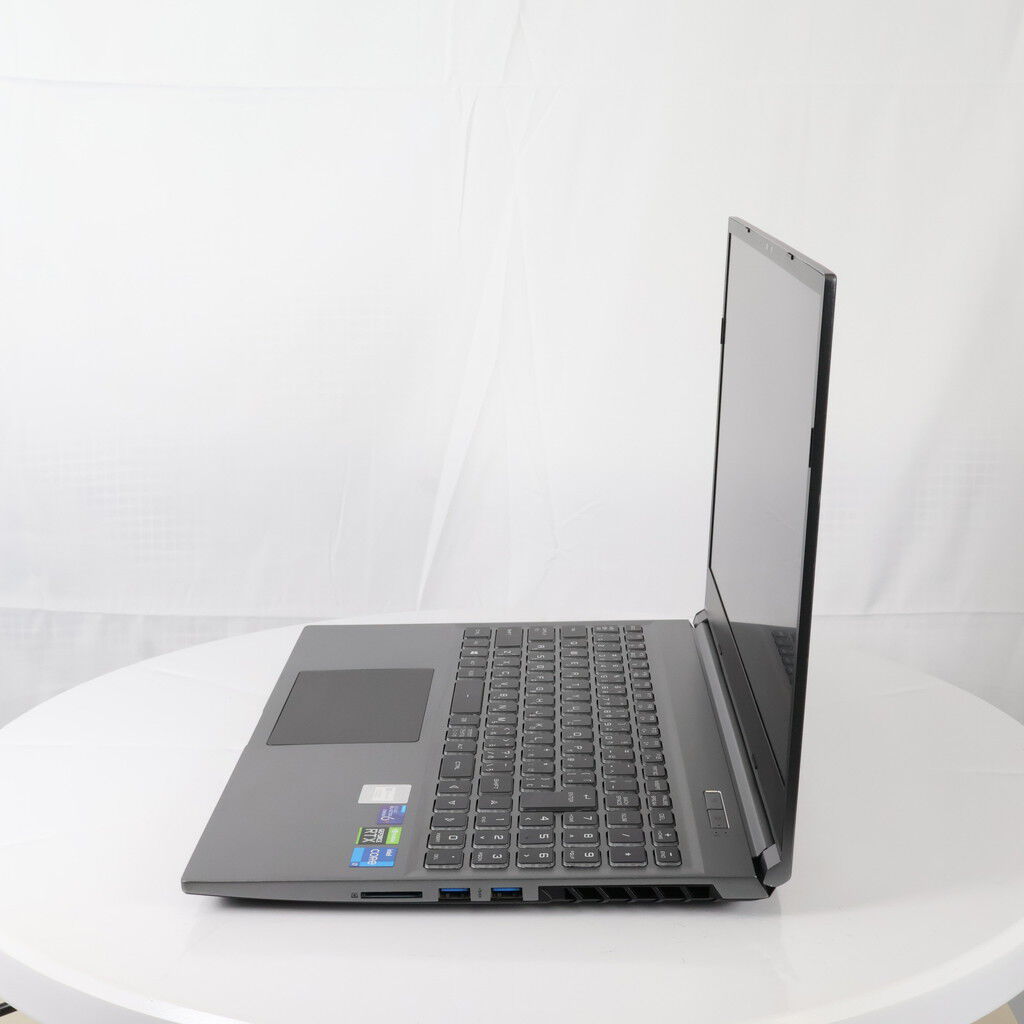 中古 THIRDWAVE raytrek R5-TA5 (Core i7-11800H/32GB/RTX 3050 Laptop