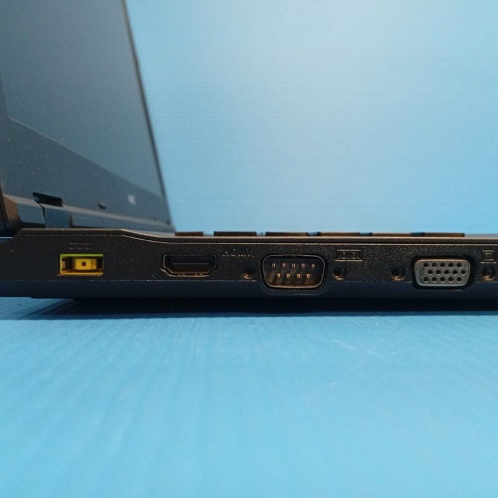 中古 NEC PC-VKE18AAG1 (Cel 3865U/4GB/SSD 128GB/DVD-ROM/15.6