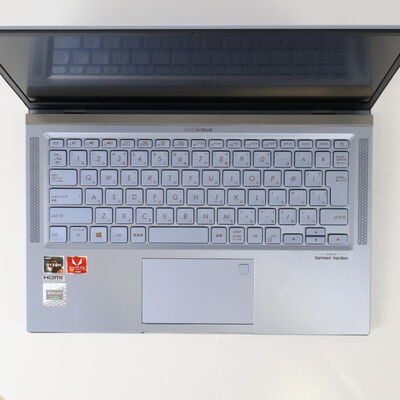 【通販センター】中古  ASUS Zenbook 14 UM431(AMD Ryzen 7 3700U with Radeon Vega Mobile Gfx/8GB/SSD500GB/なし/ATI AMD Radeon(TM) RX Vega 10 Graphics/14/1920x1080/Wi-Fi/W11H64 MAR) 185389【7/2大決算値下げ!】 