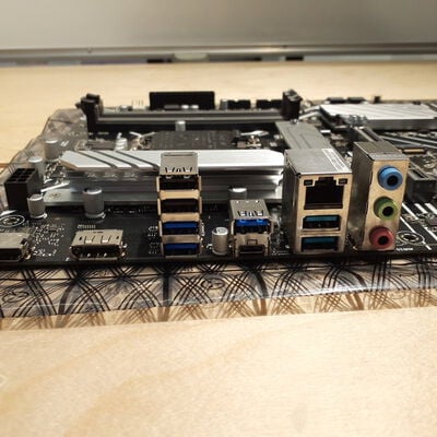 【鹿児島店】中古  ASUS PRIME H670-PLUS D4 (H670 1700 ATX DDR4) 150368 