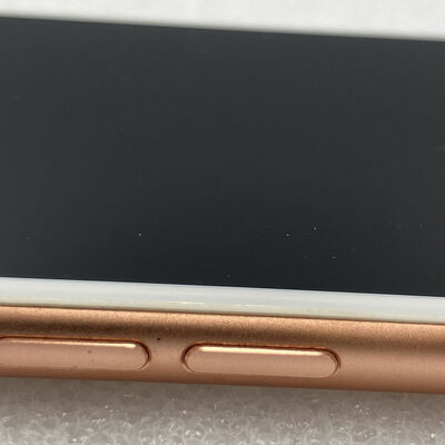 【新潟店】中古  Apple iPhone8 4.7インチ 64GB (ゴールド) 国内版SIMロックフリー NQ7A2J/A 3290006447 