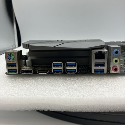 【新潟店】中古  ASRock X570 Phantom Gaming 4 (X570 AM4 ATX DDR4) 140055 