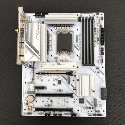 【長野稲里店】中古  ASRock B760 Pro RS WiFi White (B760 1700 ATX DDR5) 5110001102 