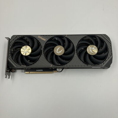 【なんば店】中古  ZOTAC ZT-B50700J-10P SOLID OC (RTX5070 12GB) 176911 