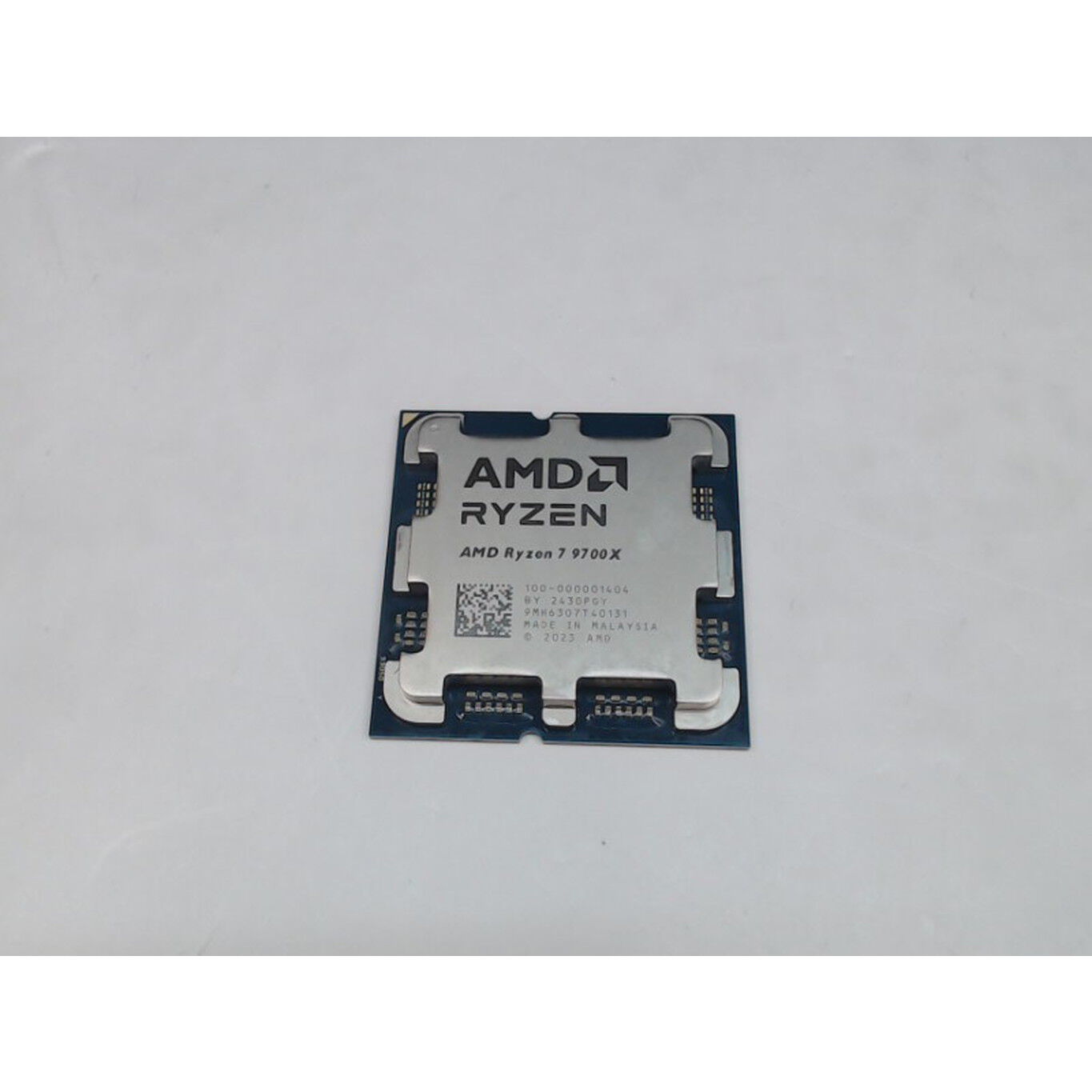 中古 AMD Ryzen 7 9700X (AM5/3.8GHz/40M/C8/T16/65W) 169022