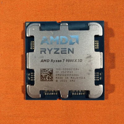 【なんば店】中古  AMD Ryzen 7 9800X3D (AM5/4.7/104M/C8/T16/120W) 172566 