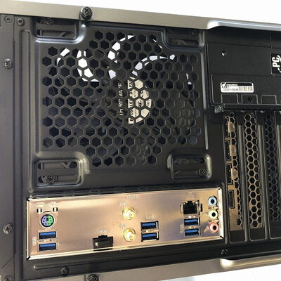 【宇都宮鶴田店】中古  THIRDWAVE GALLERIA XA7R-R37(Ryzen 7 3700X/32GB/SSD512TB/HDD4TB/RTX3070/W11H) 5280000856 