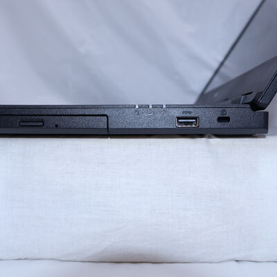 【通販センター】中古  NEC VersaPro PC-VKT42XZFB(Intel Core i5 1135G7 2.40GHz/16GB DDR4/SSD256GB/DVD/オンボード/15.6/1920x1080/GbE/Wi-Fi/WEBCAM/W11P) 204374 