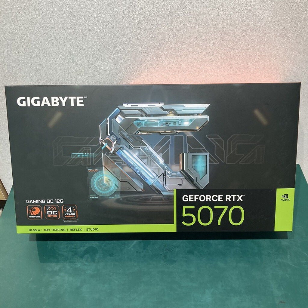 中古 各社 GeForce RTX5070 (12GB PCI-E) 176898 （364715