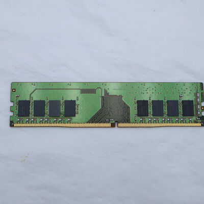 【通販センター】中古  PC4-25600 8GB デスクトップ用(DDR4-3200) 140727 