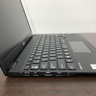 【福山ココローズ店】中古  Fujitsu LIFEBOOK U9310/D (Core i5-10310U/4GB/128GB/-/-/WLAN/13.3FHD/W11P64/-) 3240008318 