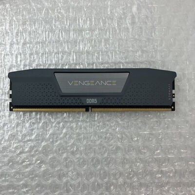 【秋葉原本店】中古  PC5-44800 32GB デスクトップ用(DDR5-5600) 149157 