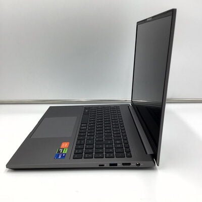 【白山FM松任店】中古  raytrek R6-RL(i7-13700H/32GB/SSD1TB/なし/RTX4060/16.0/2560×1600/W11H) 4950001128 