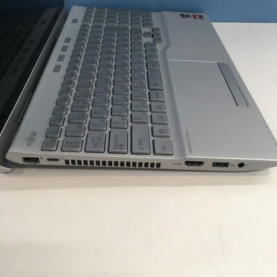【博多店】中古  FUJITSU LIFEBOOK AH(Ryzen 7 5700U/16GB/SSD512GB/W11H) 3310006566 
