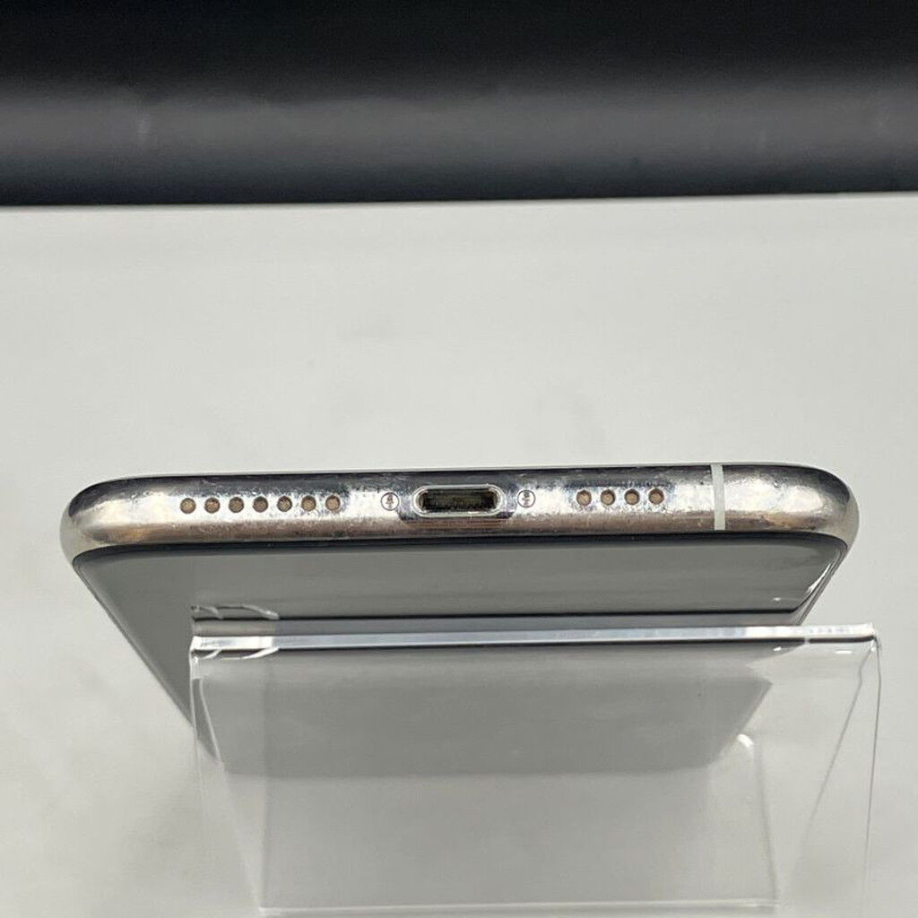 中古 【docomo】 Apple iPhone11 Pro Max 6.5インチ 256GB (シルバー