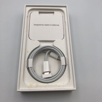 【甲府飯田店】中古  【SIMロック解除済み】【SoftBank】Apple iPhoneSE 4.7インチ (第2世代/2020) 64GB (ブラック) MHGP3J/A 新パッケージ版 155758 