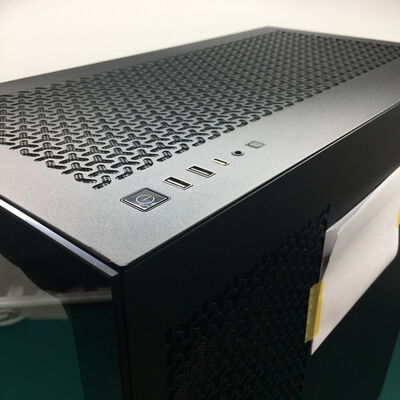 【佐賀南部バイパス店】中古  自作PC(Ryzen 7 9800X3D/64GB/SSD2TB/RX9070XT/ドライブ無し/W11H) 5250000916 