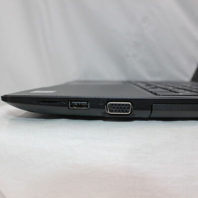 【通販センター】中古  DELL Vostro 3590(Intel Core i5 10210U 1.60GHz/16GB DDR4/SSD256GB/-/オンボード/15.6/1920x1080/GbE/Wi-Fi/WEBCAM/W11P/VBT) 197852 