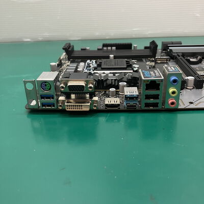 【浦添城間店(沖縄)】中古  ASRock Z390 Pro4 (Z390 1151 ATX DDR4) 138879