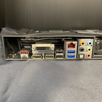 【横浜駅前店】中古  ASUS ROG STRIX Z390-F GAMING (Z390 1151 ATX DDR4) 138866