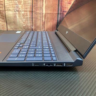 【富士青葉店】中古  HP Victus 15(Ryzen AI 7 350/24GB/SSD1TB/RTX5060/W11H) 5070002480 