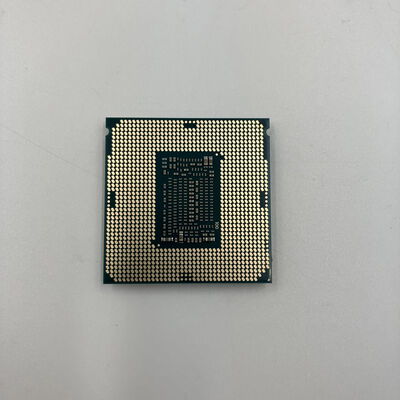 【なんば店】中古  INTEL Core i5-8600K (1151/3.60GHz/9M/C6/T6) 136199 