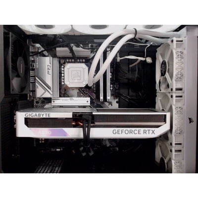 【前橋ｲﾝﾀｰｱｶﾏﾙ店】中古  自作PC(i7 13700K/32GB/SSD1TB/RTX4070Ti/W11H) 4540002390 