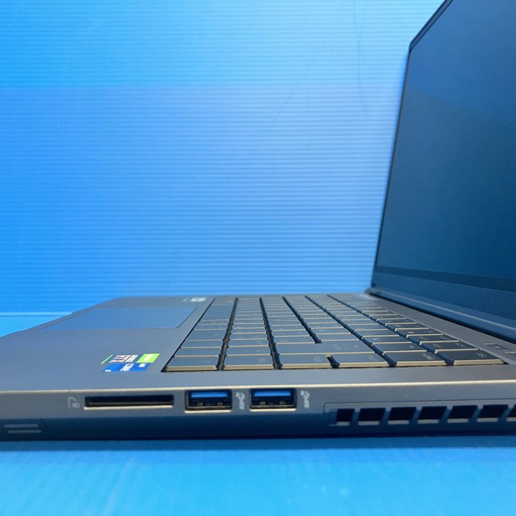 中古 ドスパラ GALLERIA UL7C-R36(Core i7 11800H 2.3GHz/16GB