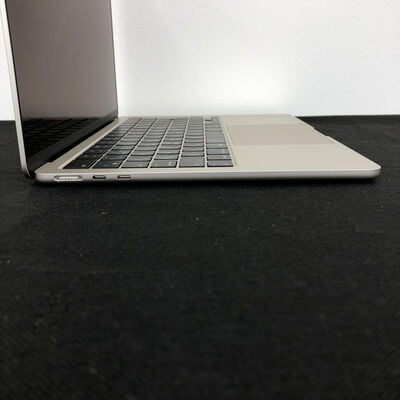 【長野稲里店】中古  Apple MacBook Air 2022 （13.6インチ/M2 8CPU 10GPU/8GB/512GB/スターライト） MLY23J/A 4640001998 