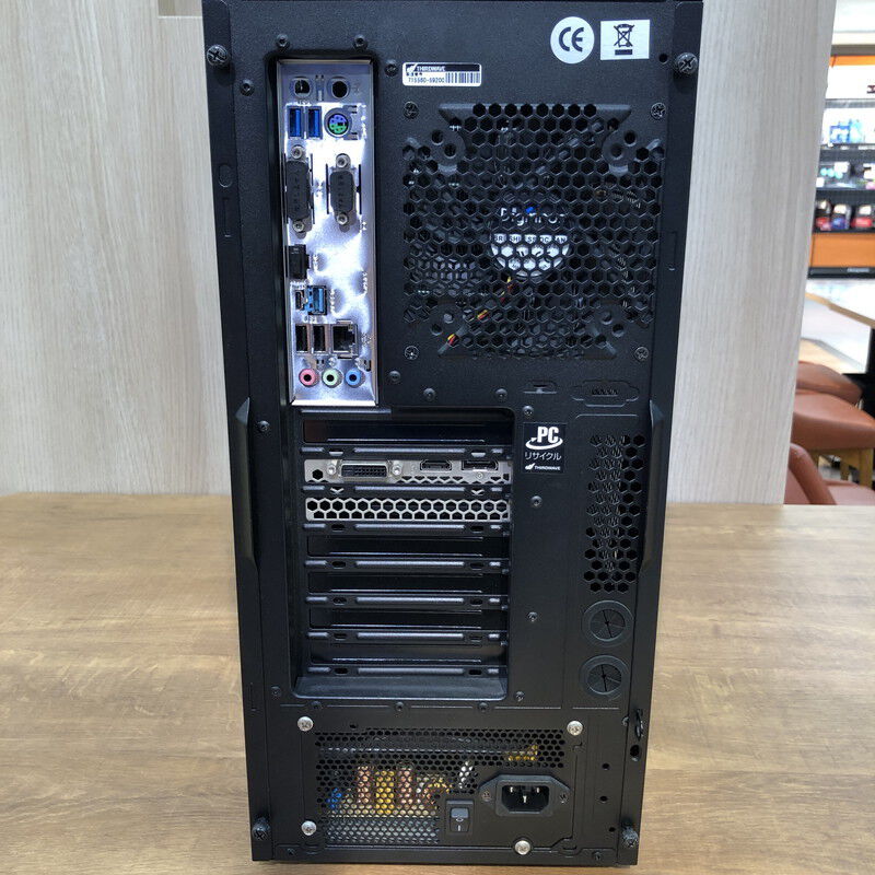 中古 THIRDWAVE GALLERIA ZT(i7 9700K/16GB/SSD512GB/HDD2TB