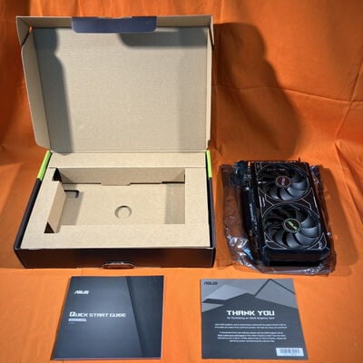 【なんば店】中古  ASUS DUAL-RTX4060-O8G-V2 (RTX4060 8G) 175568 
