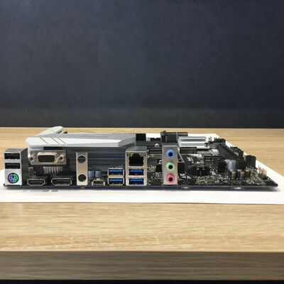 【松山環状枝松店】中古  【付属品欠品】ASRock B460M Pro4 (B460 1200 mATX DDR4) 3480042158 