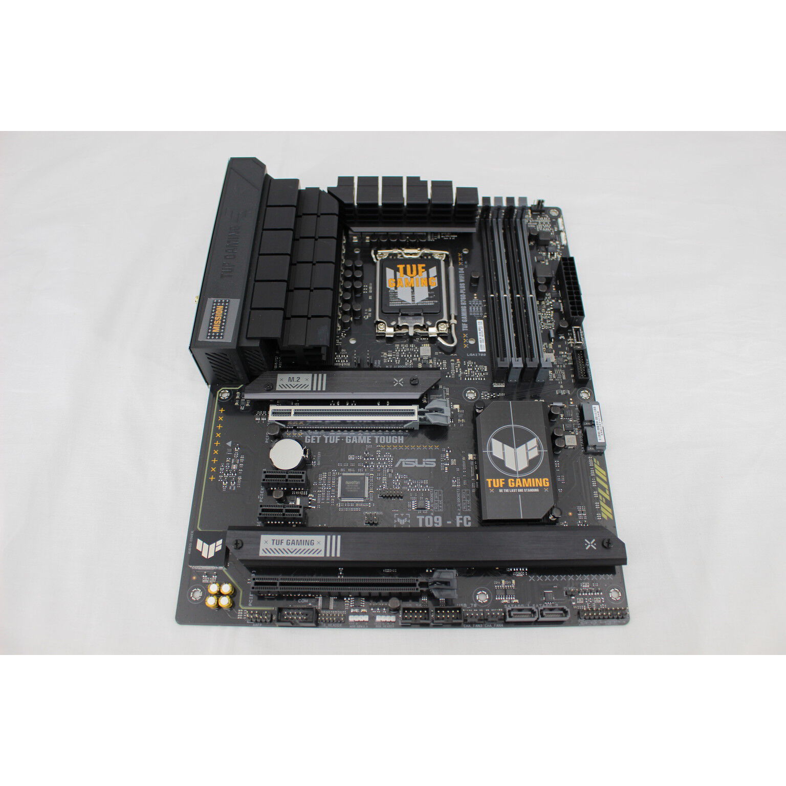 中古 _ASUS TUF GAMING B760-PLUS WIFI D4 (B760 1700 ATX DDR4